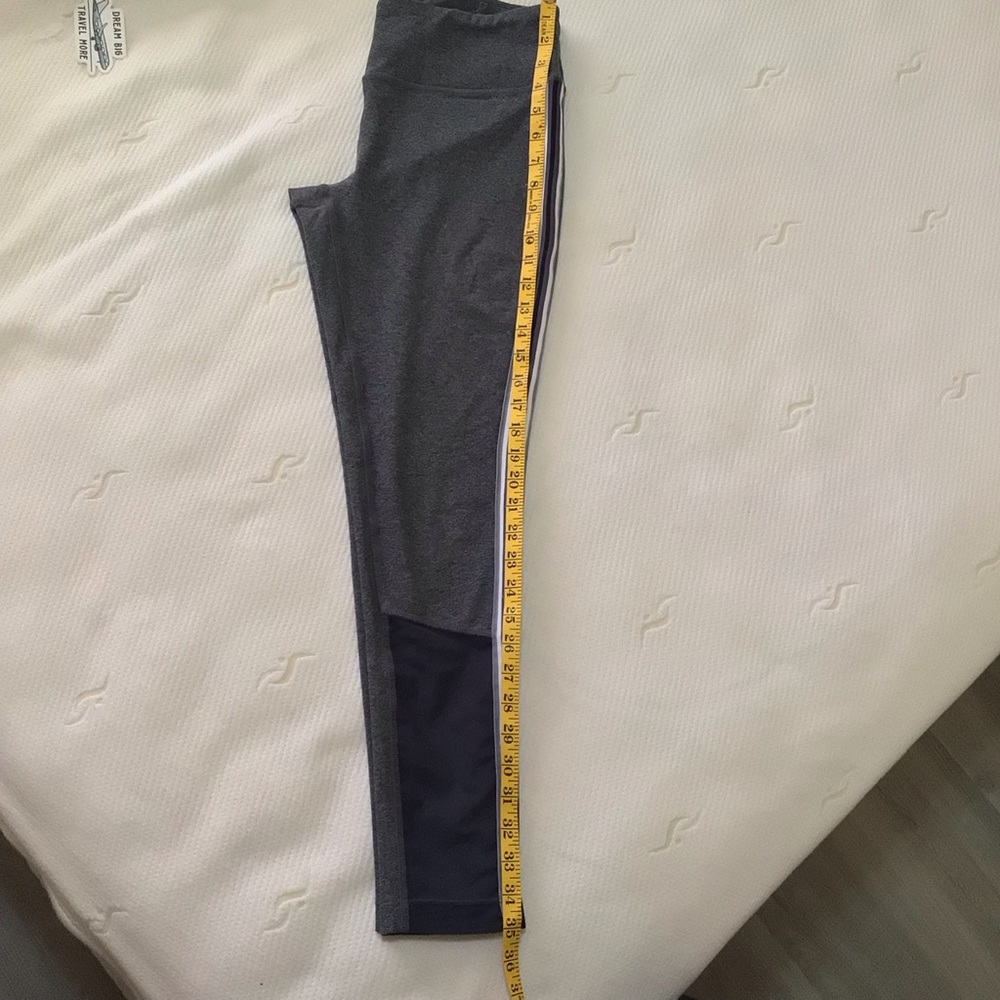 MPG Leggings Large Gray Stripe Athleisure Stretch Pants Sporty Yoga Workout - Picture 9 of 14
